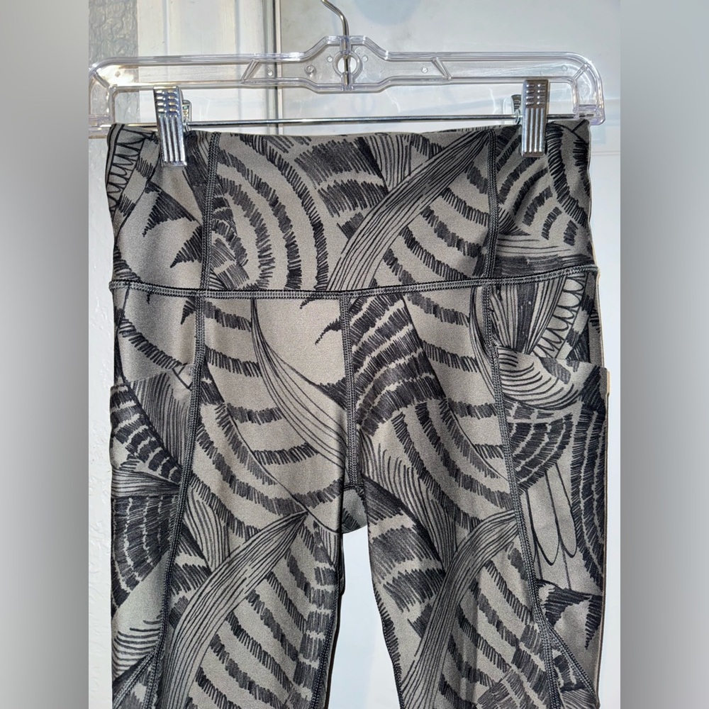 Athleta Leggings